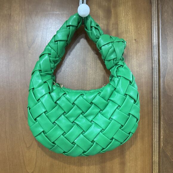 NWOT Urban Expressions Woven Vegan Leather Bag Top Knot Detail Purse Crossbody - Picture 1 of 4